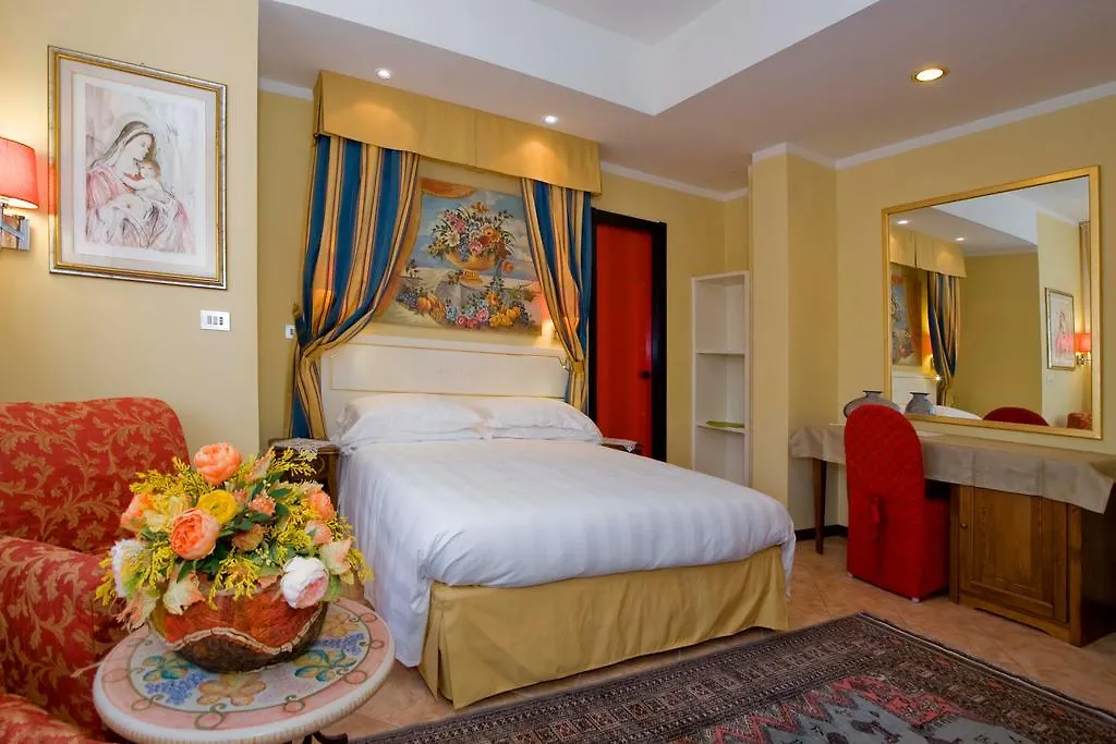Hotel Ferrari Salsomaggiore Terme 4*,  Italien