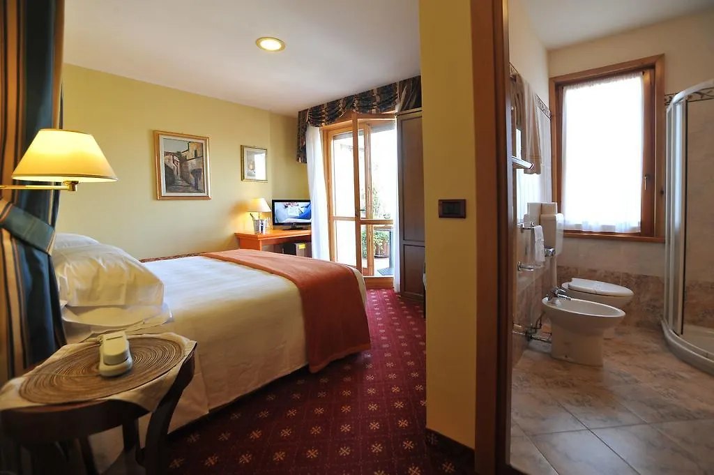 Hotel Ferrari Salsomaggiore Terme